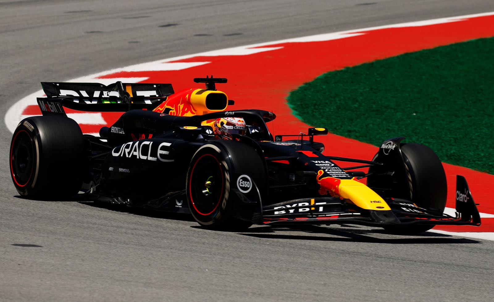 Sprint Race Report - Verstappen wins again