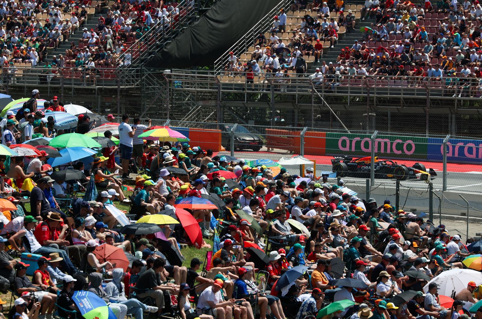 Madrid F1 track ahead of schedule amid protests