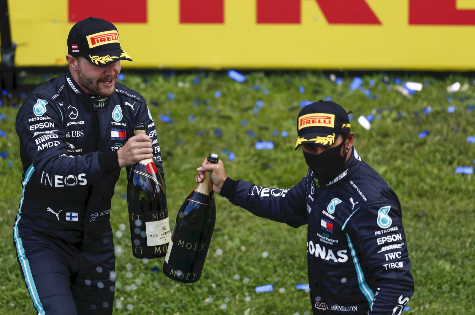 Bottas, Hamilton set to sign new F1 deals