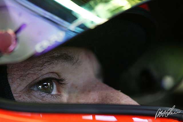 Barrichello wins legal action