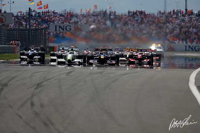 Race Notes - Button wins Turkish GP