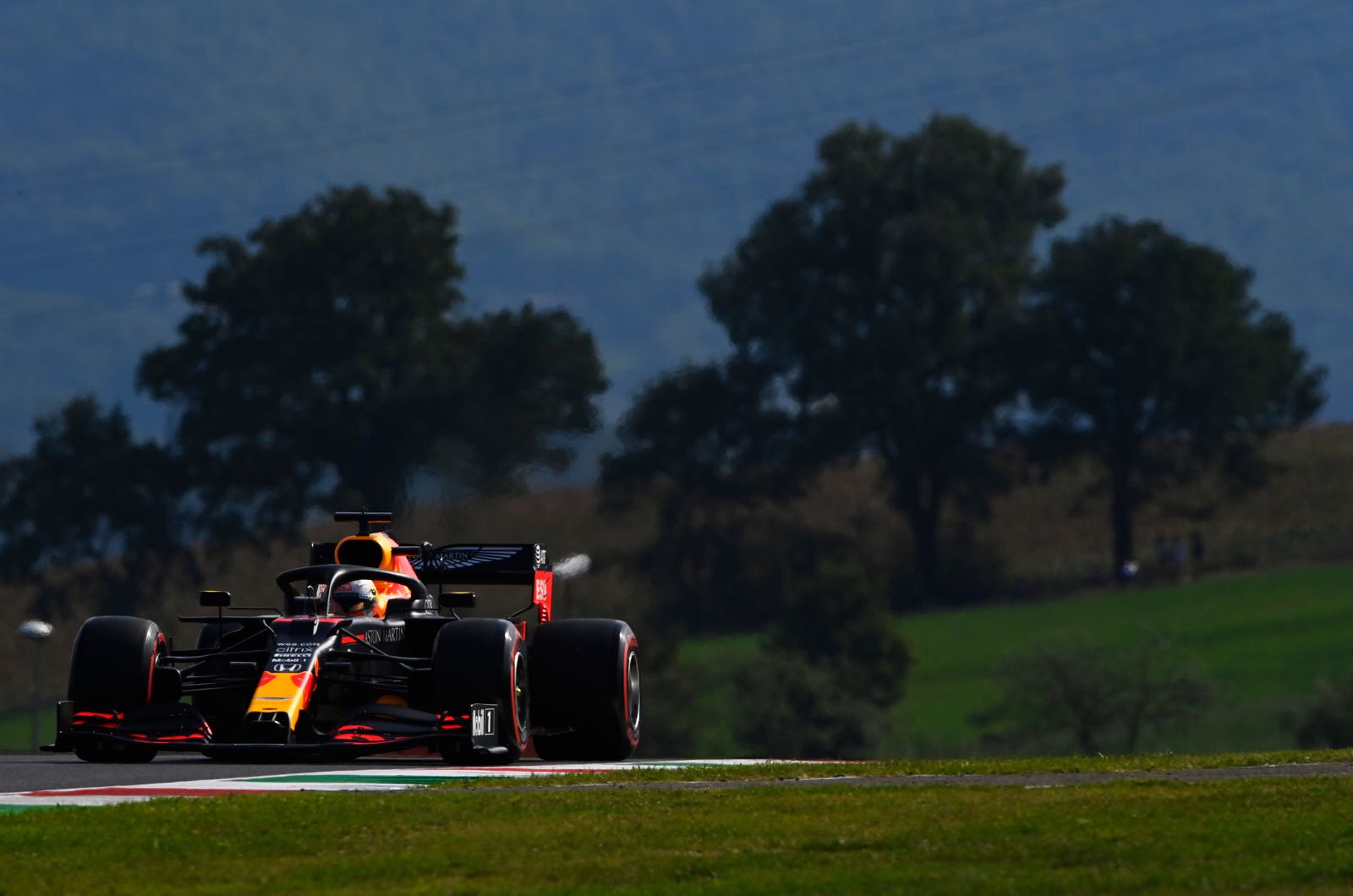 Verstappen hopes Honda stays in F1