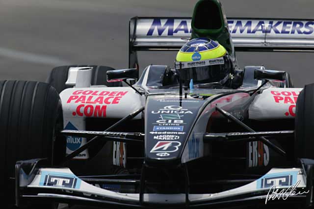 Minardi extend Cosworth deal for 2005