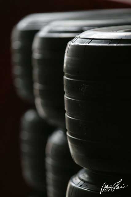 Formula 1, testing and tyres