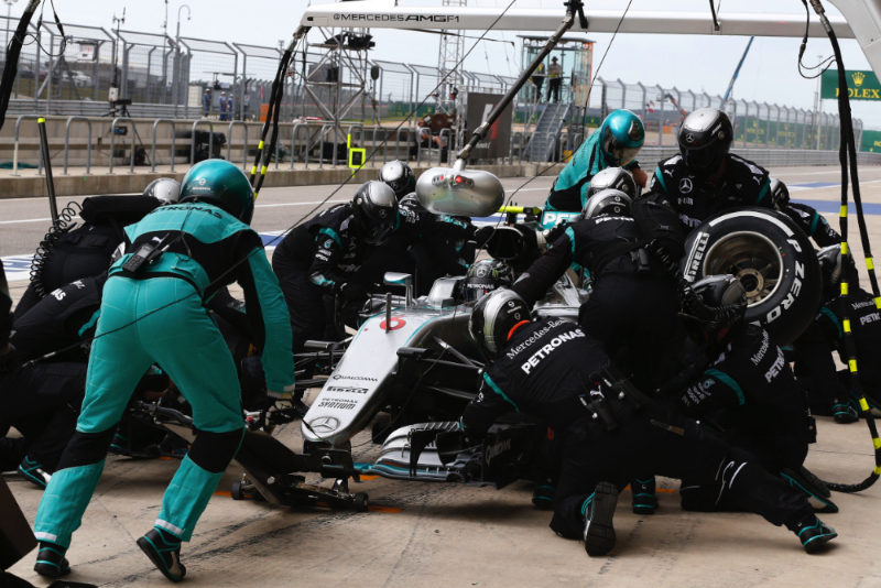 Rosberg denies settling for second in Austin