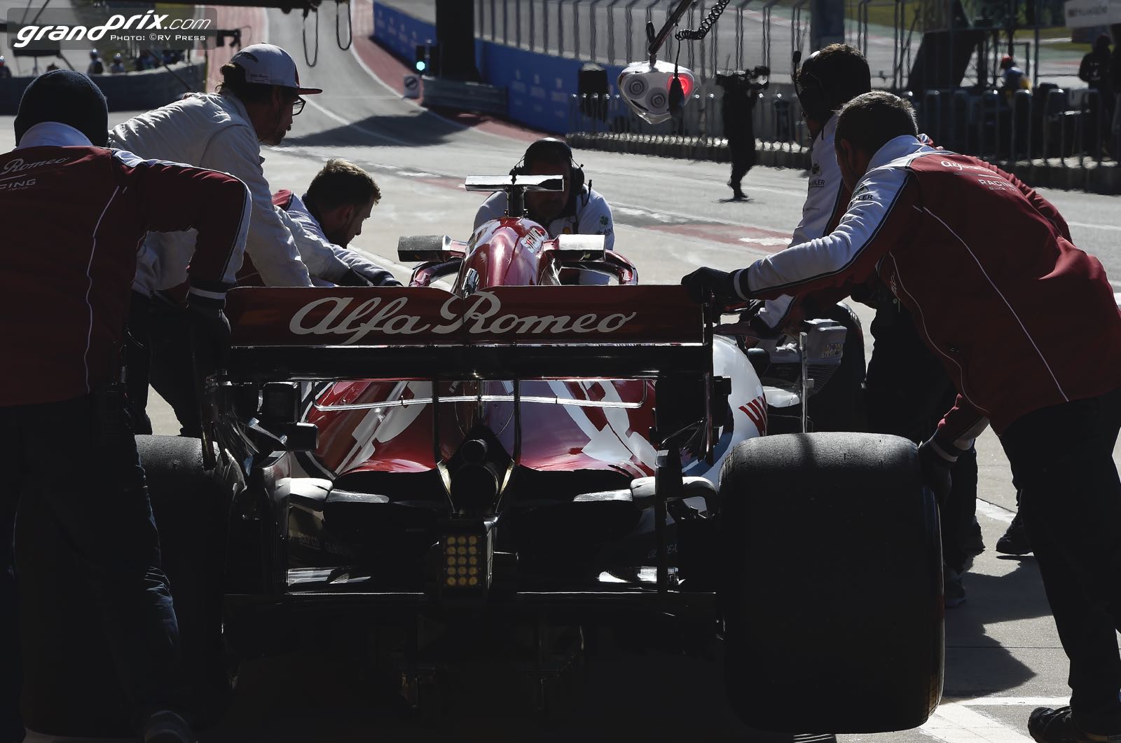 Raikkonen, Hamilton, not keen on Rio move