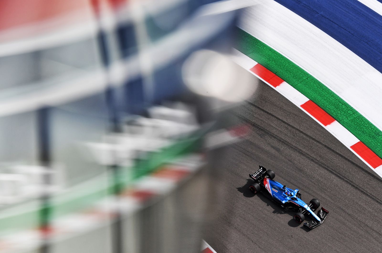 Saudi F1 circuit will be ready says boss