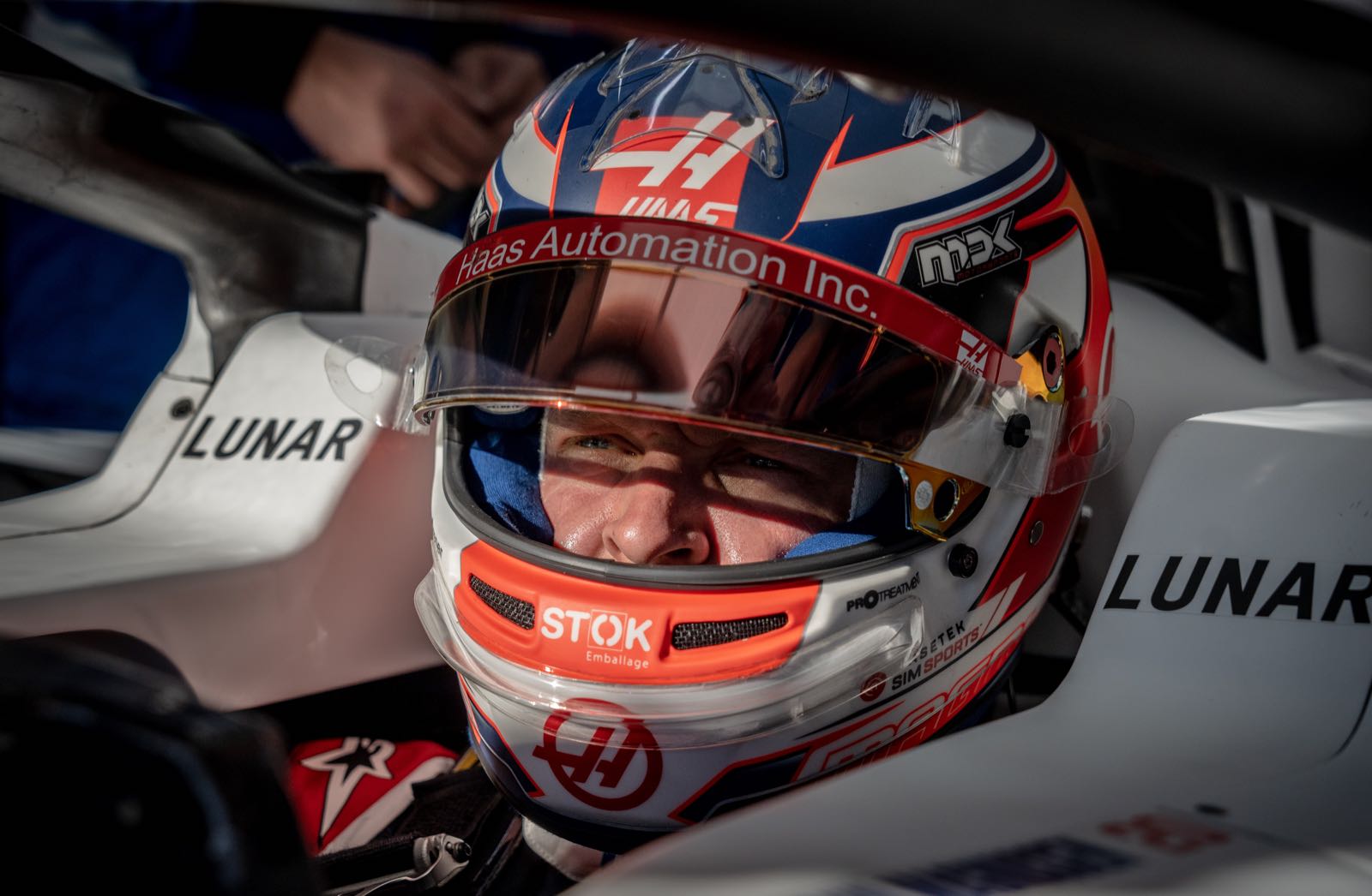 Magnussen reveals strange adventure in Brazil