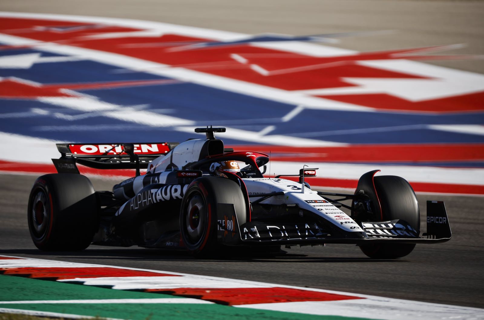 Button bemused by F1 team's ridiculous rebrand