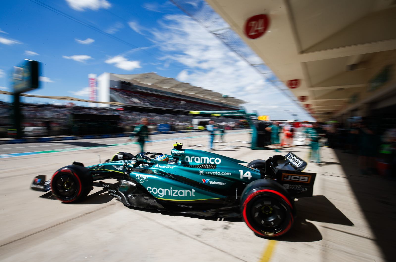 Aston Martin risks Mercedes-like slump says Marko