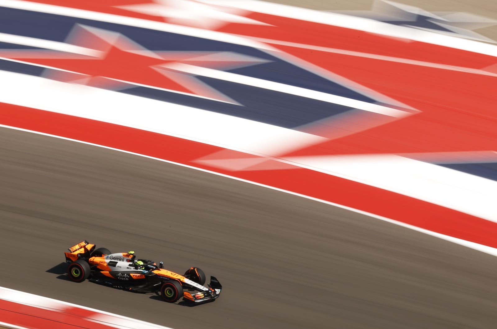McLaren keep powder dry as rivals hit the track