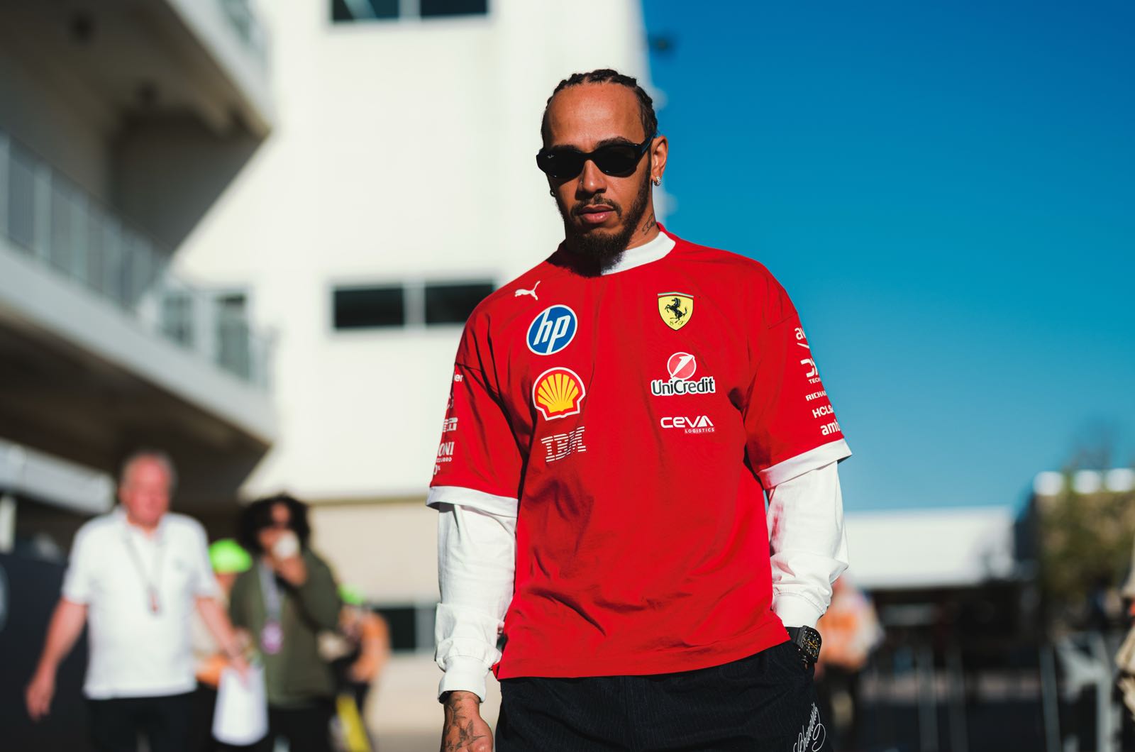 Hamilton warns McLaren as Red Bull turns up heat