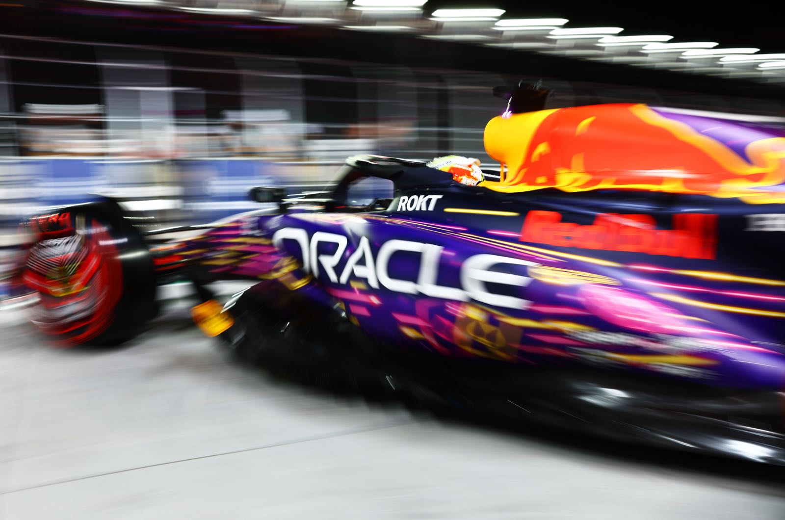 Race Analysis - Verstappen wins dramatic Las Vegas GP