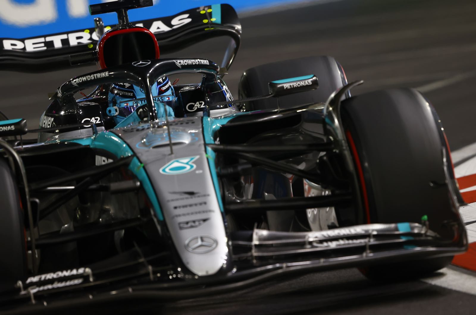 Race Notes - Russell wins, Verstappen take title