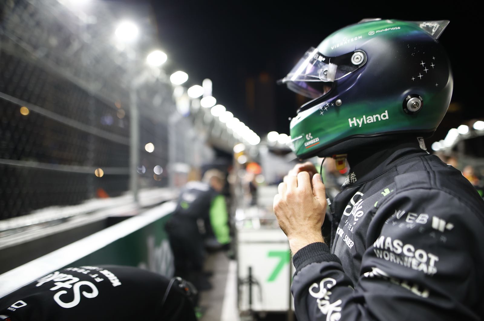 Bottas admits Mercedes reserve role talks underway