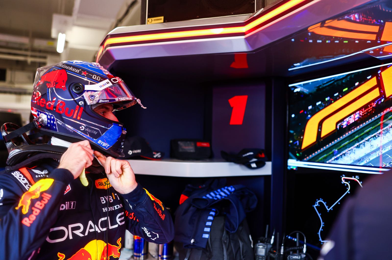 Verstappen puzzled over FIA staff replacements