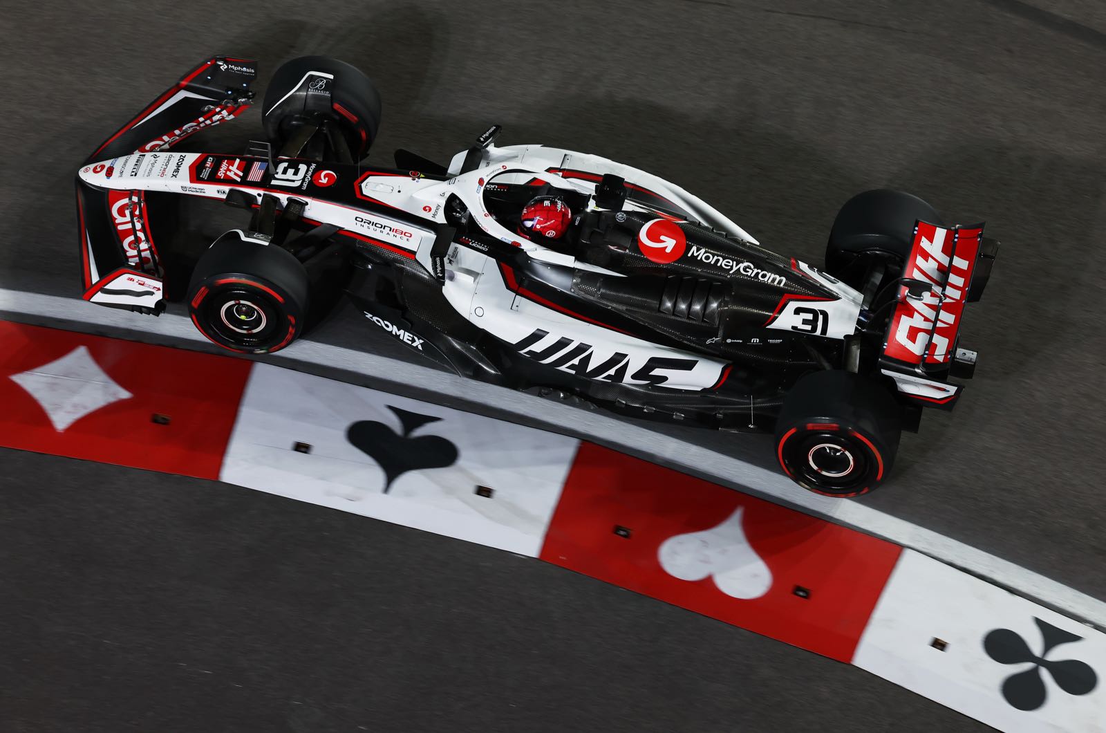 Ocon under pressure as Bearman leads Haas charge